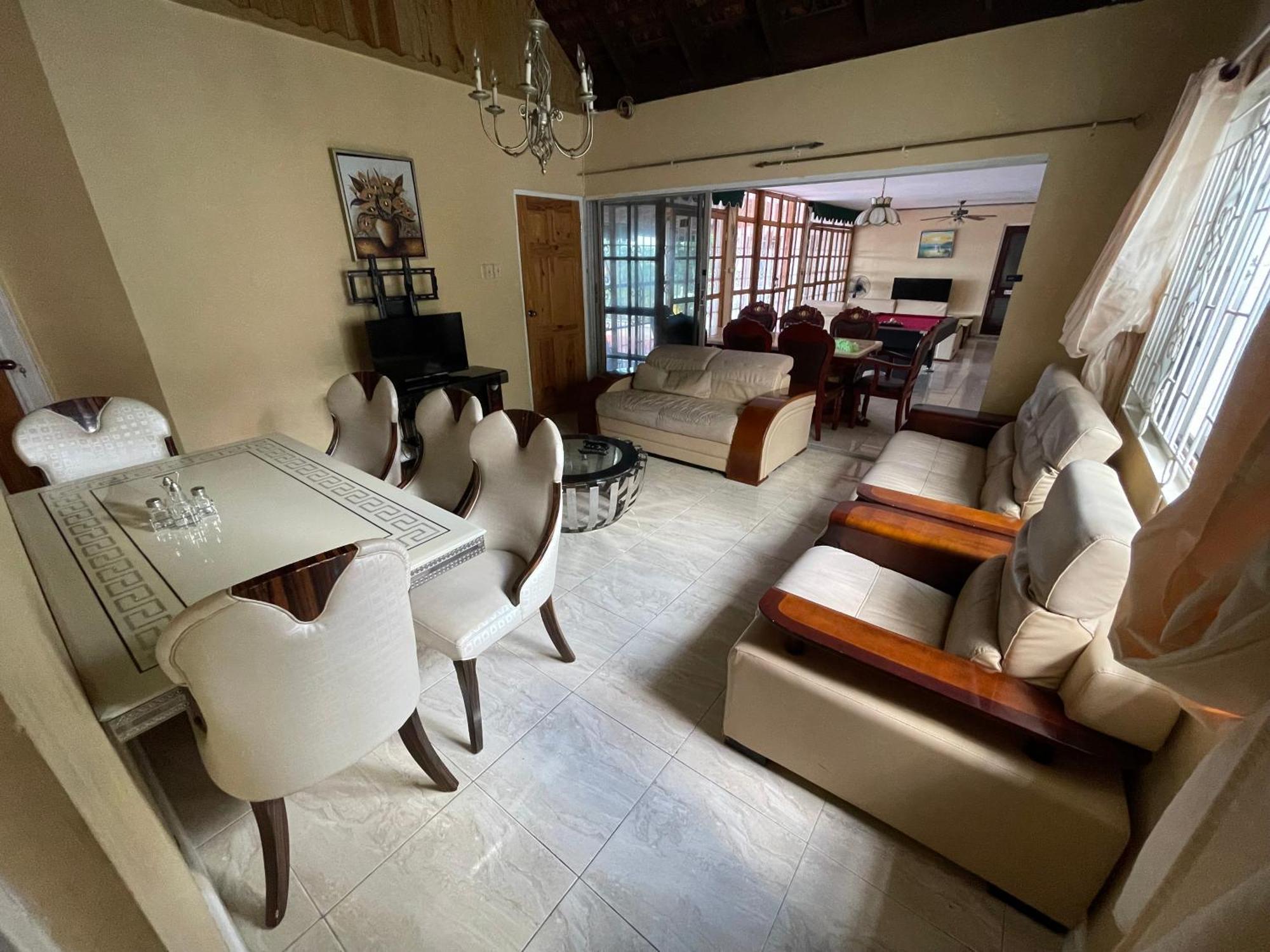 Peaceful Palms Montego Bay Hotel ภายนอก รูปภาพ