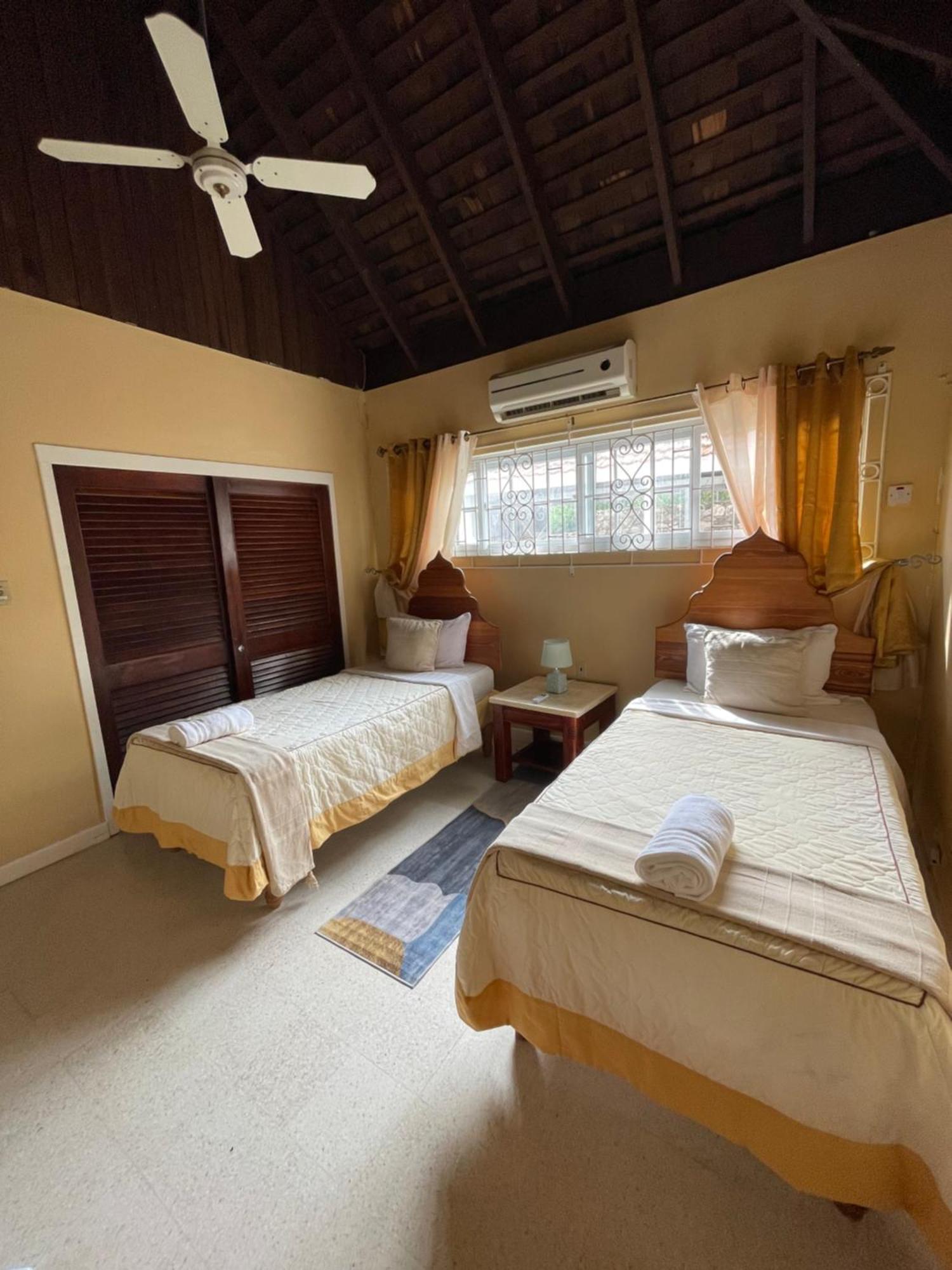 Peaceful Palms Montego Bay Hotel ห้อง รูปภาพ
